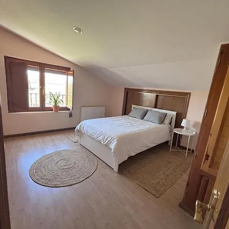 Casa Familiar * Mazalvete